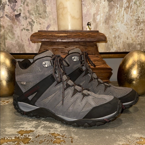 EUC Merrell Men's Accentor Waterproof Mid Ventilator Hiking Boot Granite 12 M